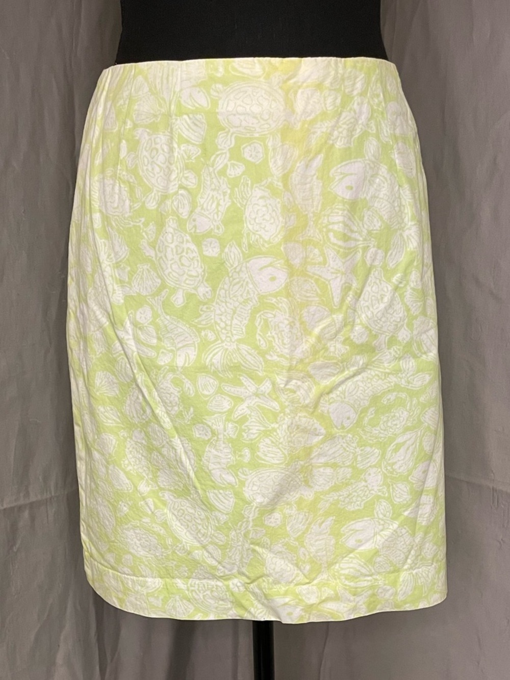 Lilly Pulitzer White, Lime Green and Yellow Fish, Seashell Patterned Mini Skirt